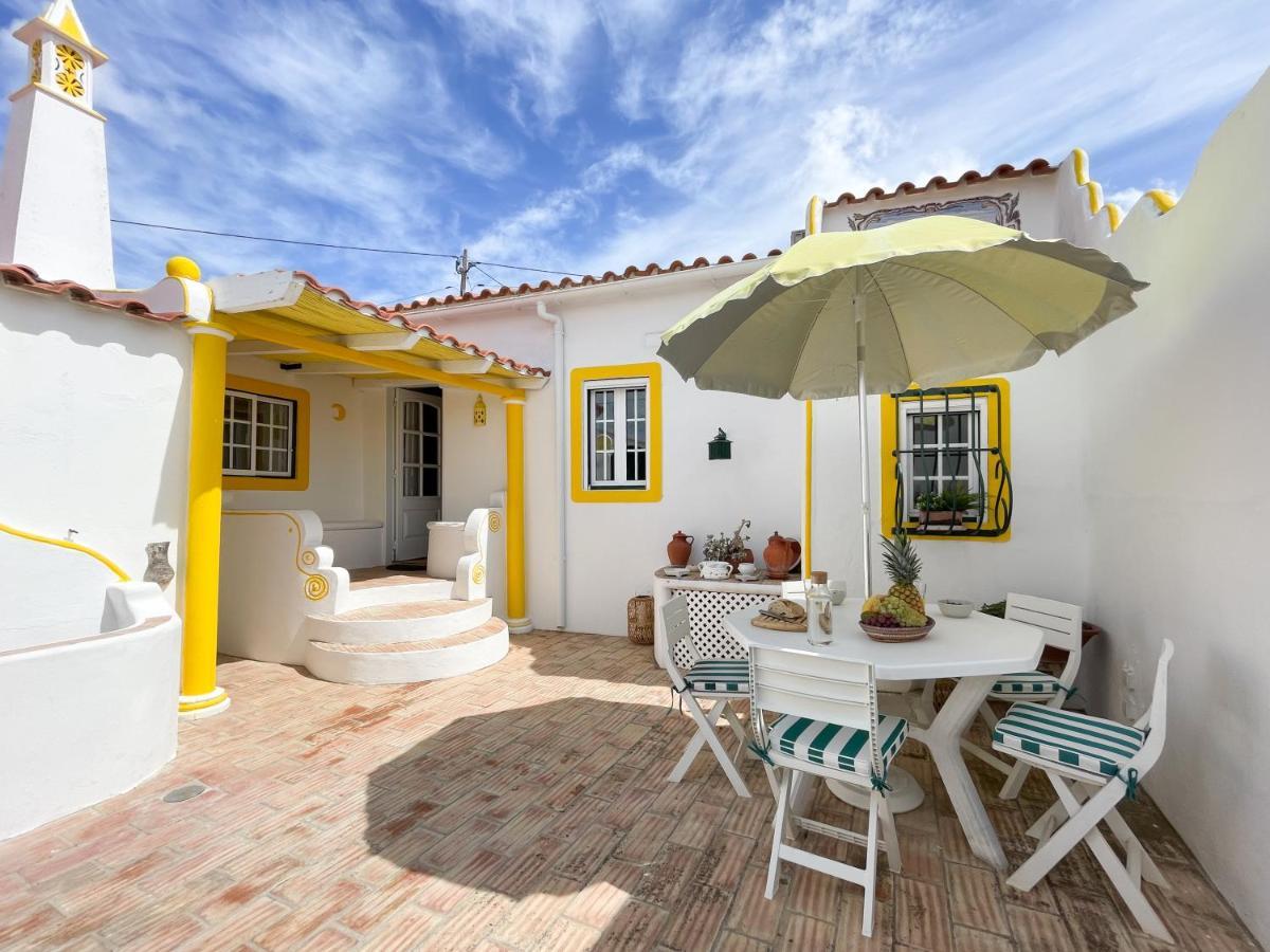 Charming Countryside Home With Fireplace & Patio Alcoutim Exterior photo